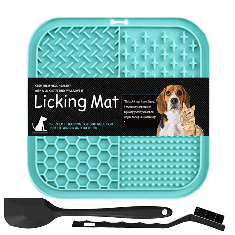 Suction Cup Slow Feeder Licking Mat, for dogs and cats.