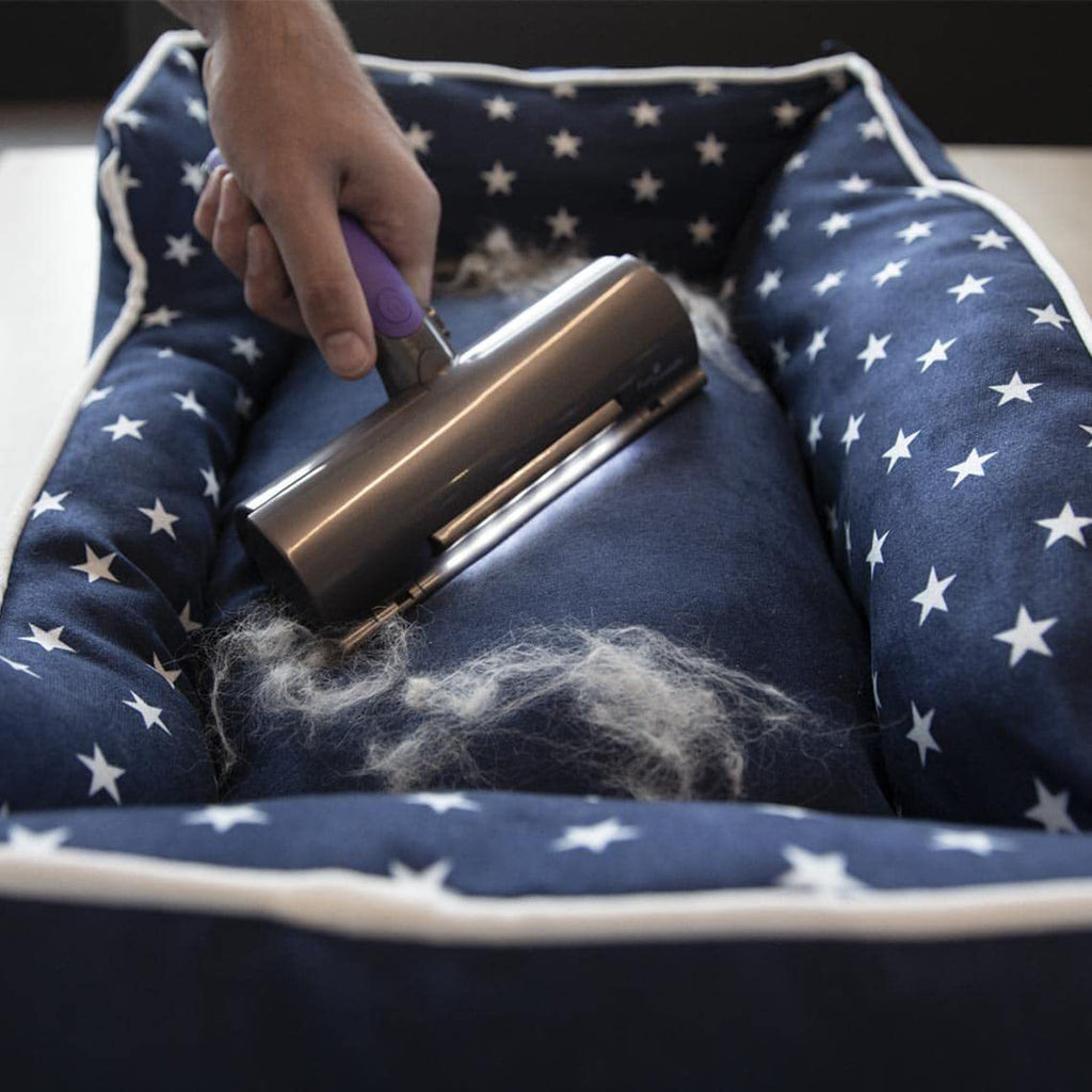 Lint and Pet Hair Remover with Built-In Light, for dogs and cats.