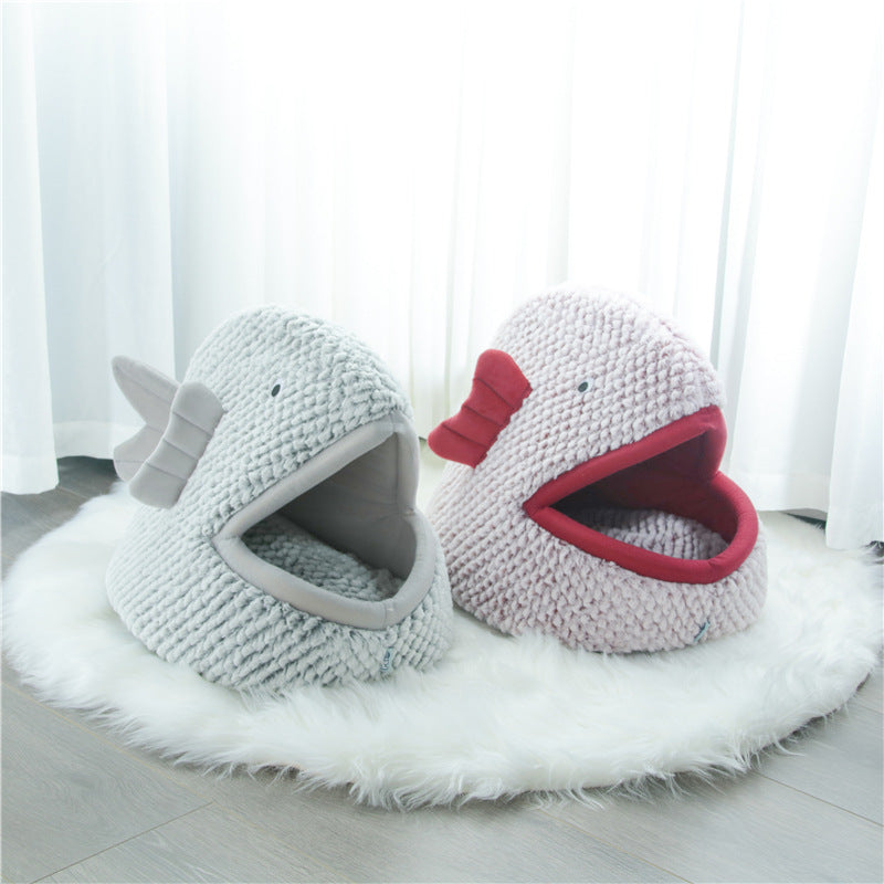 Semi-Enclosed Fish-Shaped Nest Bed, for dogs and cats.