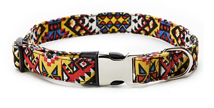 Ethnic Print Collar with Semi-Metal Buckle, for dogs and cats.