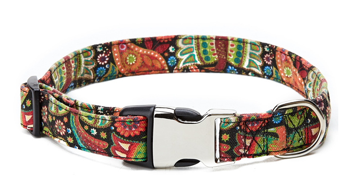 Ethnic Print Collar with Semi-Metal Buckle, for dogs and cats.