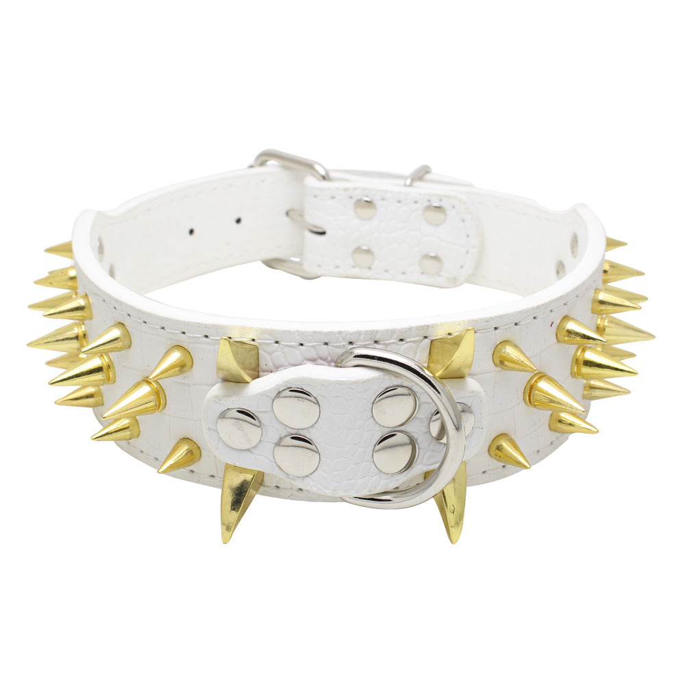 Rivet-Studded PU Leather Collar, for dogs and cats.