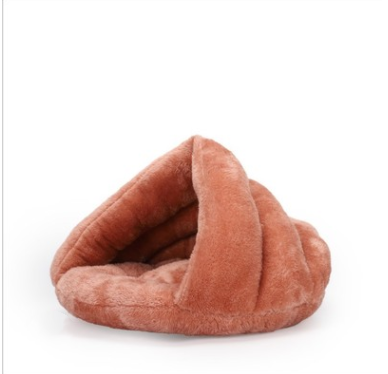 Triangle Pet Nest in Polar Fleece with PP Cotton, S or L, for dogs.