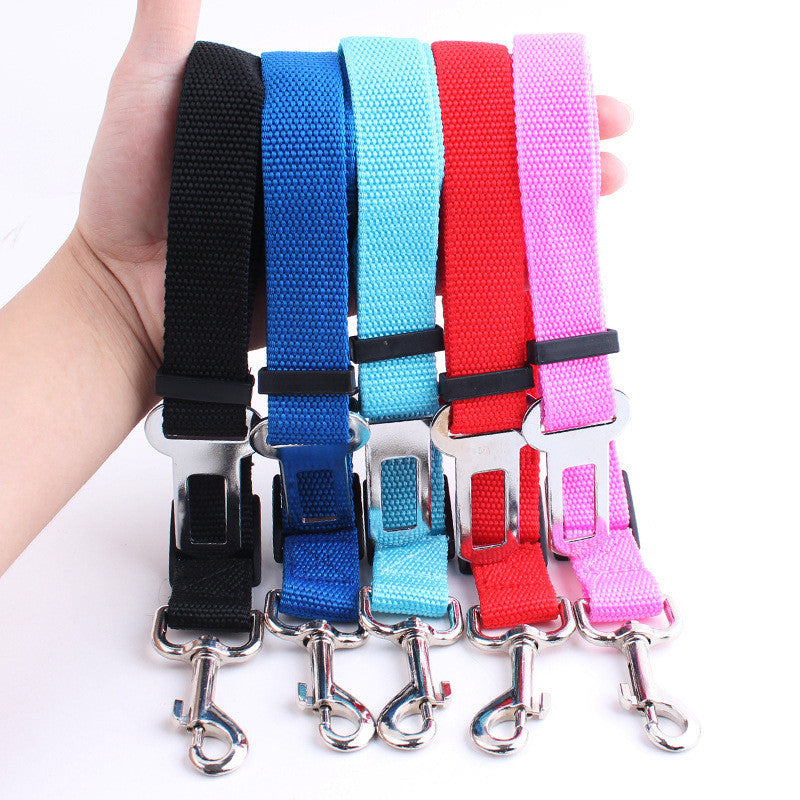 Adjustable Nylon Car Seat Belt Leash, for dogs.
