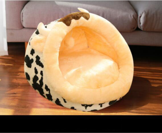 Suede-Covered Enclosed Cat House Bed, Compact Size S, for cats.