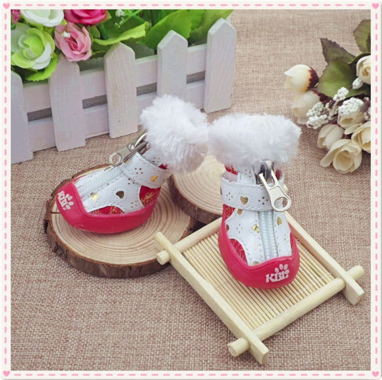 Sneaker-Style Leather Dog Shoes, Set of Four Pcs, for dogs.