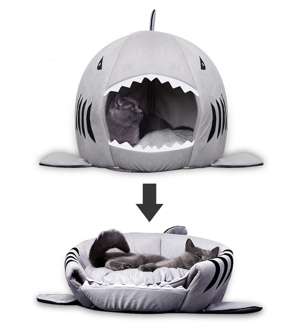 Winter Warm Doghouse Bed, for dogs and cats.