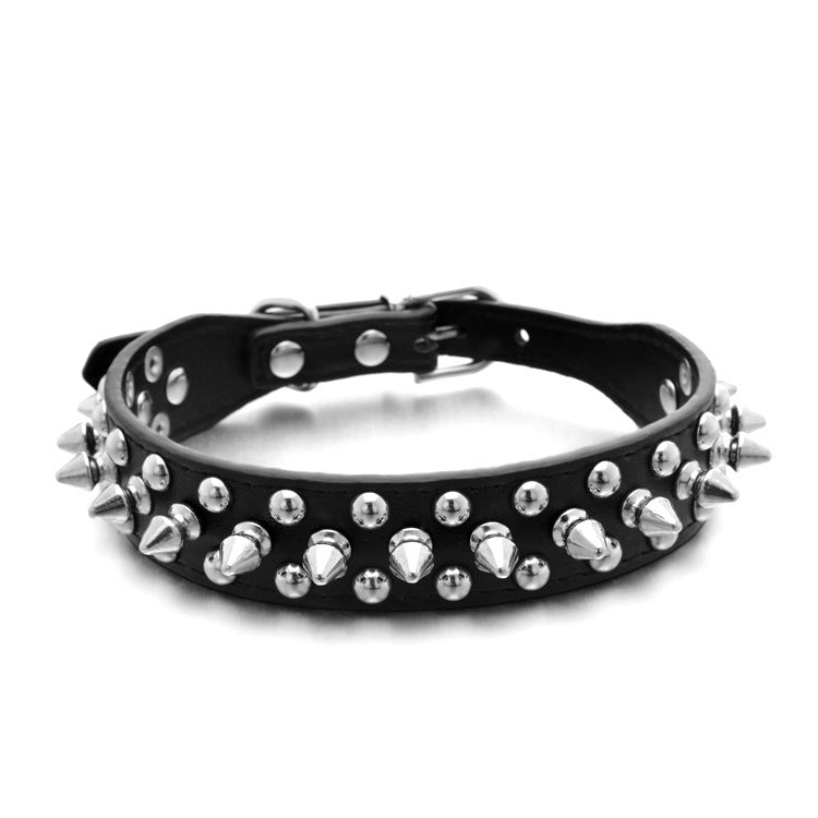 Rivet-Studded PU Leather Collar, for dogs and cats.