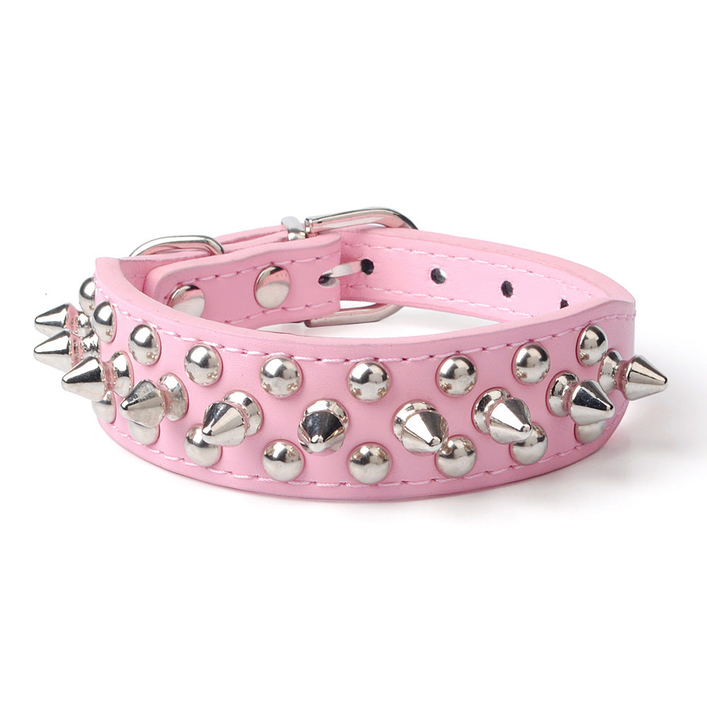 Rivet-Studded PU Leather Collar, for dogs and cats.