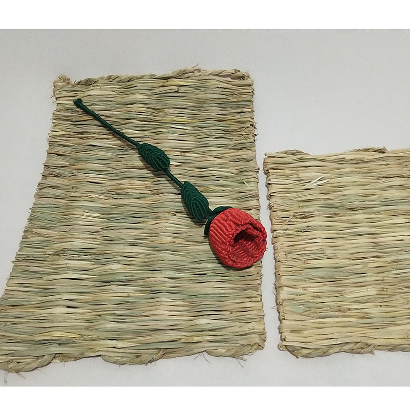 Natural Chew-Resistant Woven Straw Mat for Pets