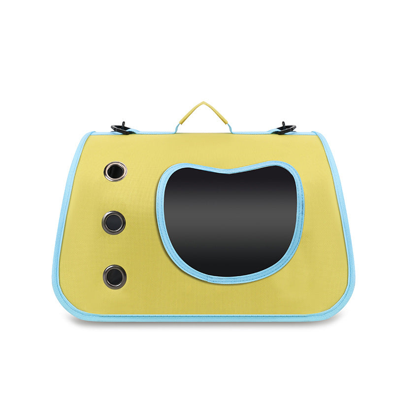 Breathable Crossbody Carrier Bag, for dogs and cats.