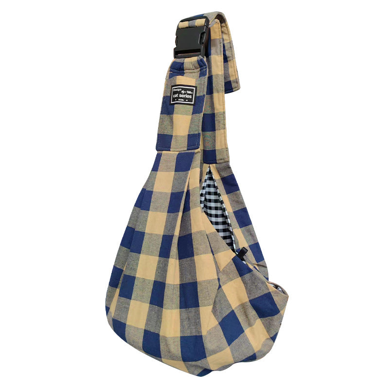Adjustable Shoulder Pet Carrier Bag in Plaid Pattern, for dogs and cats.