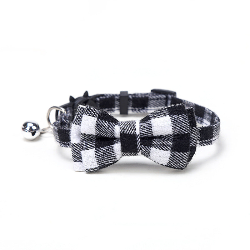 Buckle Collar with Optional Bowknot, for dogs and cats.