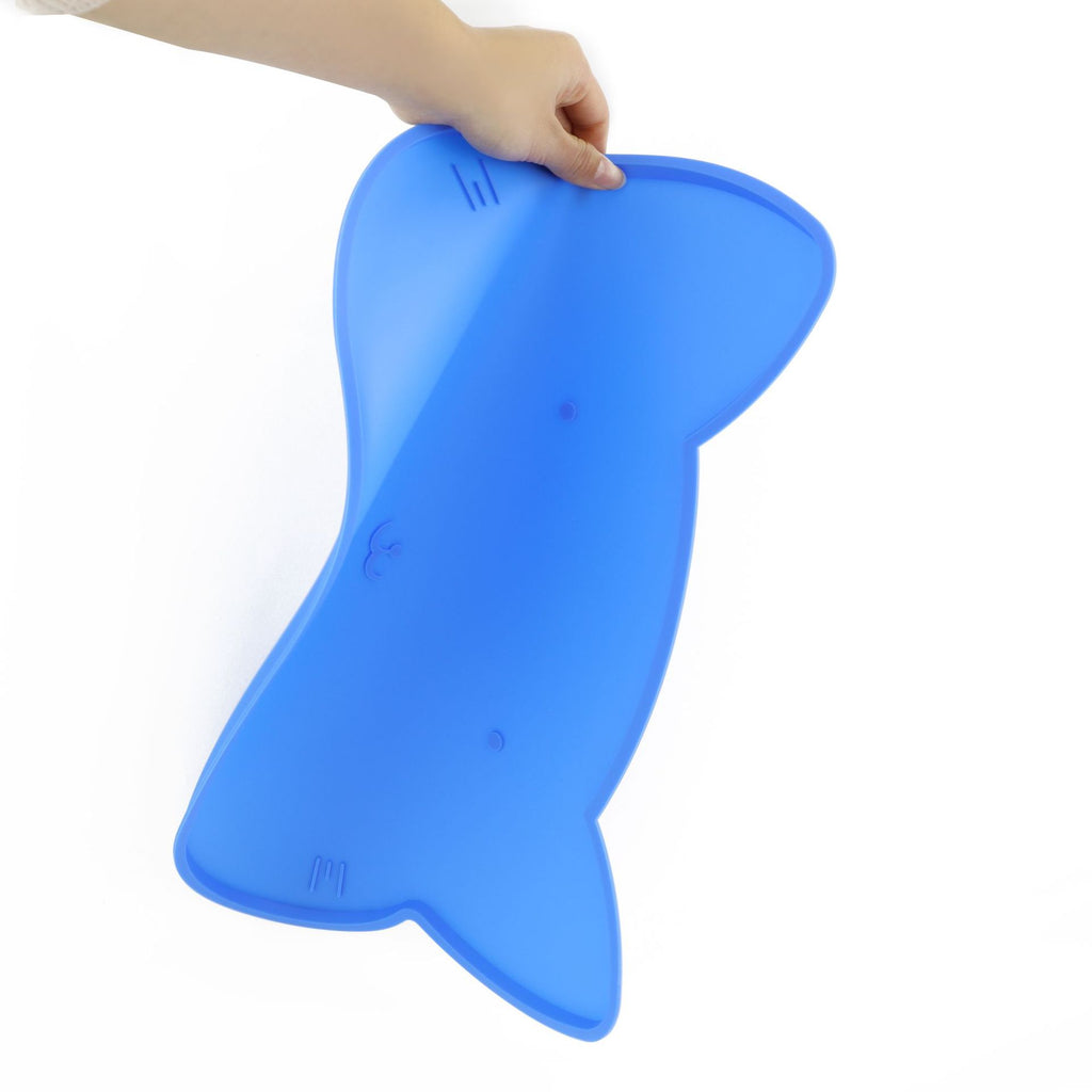 Silicone Non-Slip Feeding Mat, for dogs and cats.