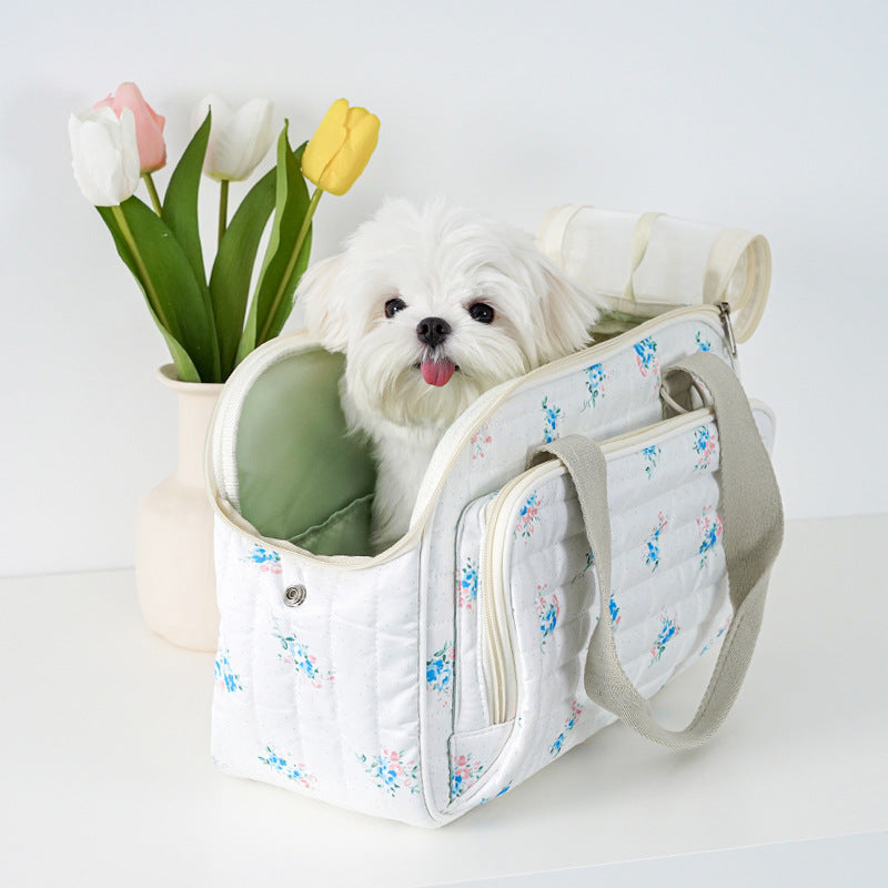 Canvas Crossbody Carrier Bag, for dogs and cats.