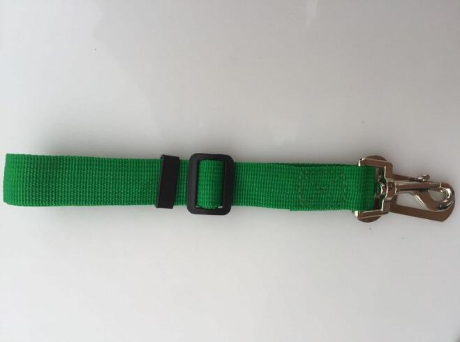 Adjustable Dog Car Seat Belt Leash, 48 to 74cm, for dogs.