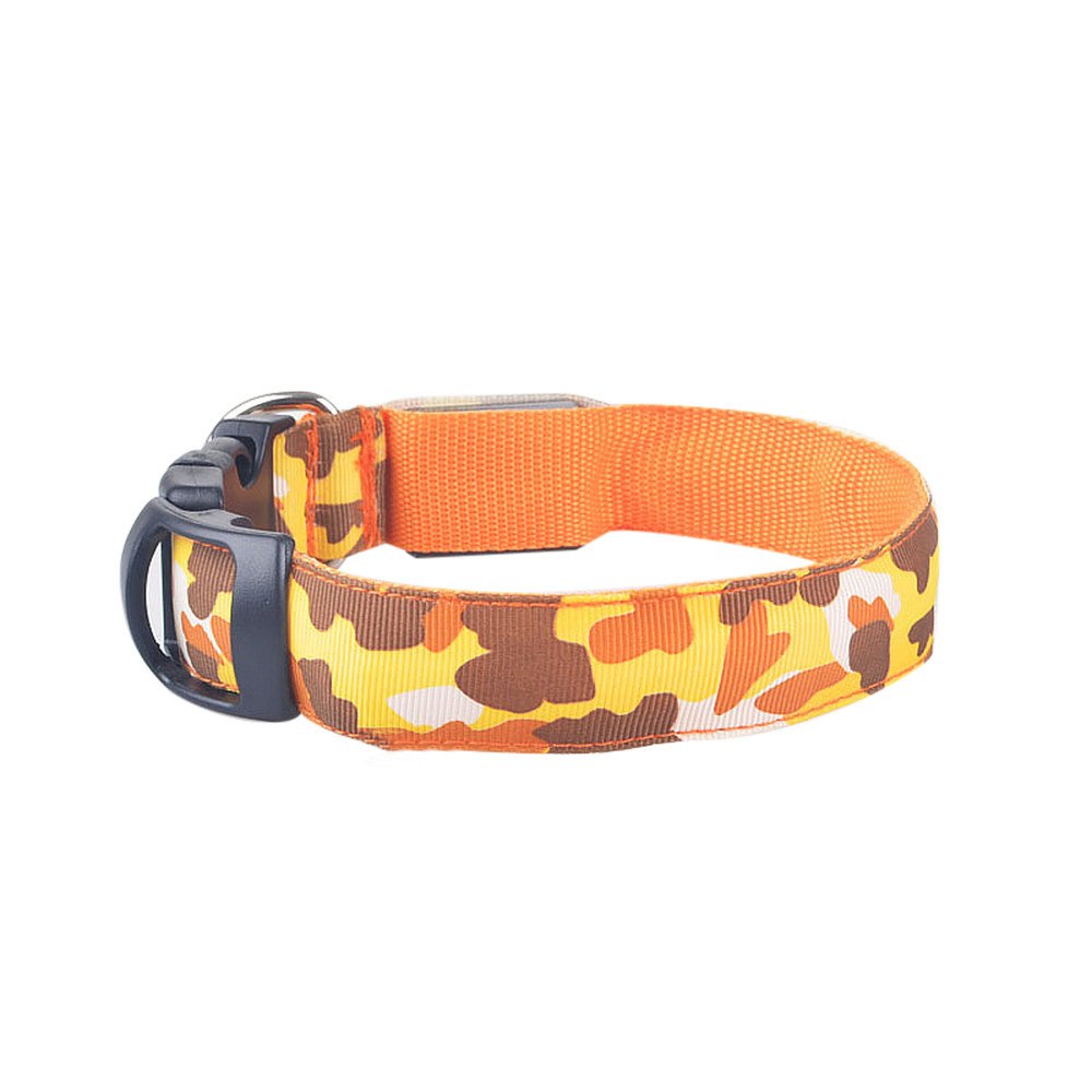Light-Up Camouflage Dog Collar for Night Walks, for dogs.
