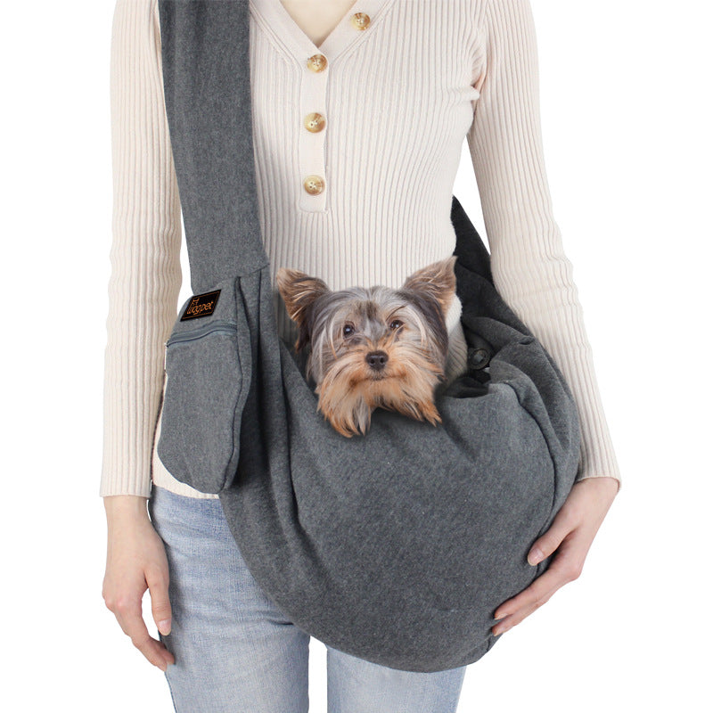 Breathable Diagonal-Strap Chest Backpack, for dogs.