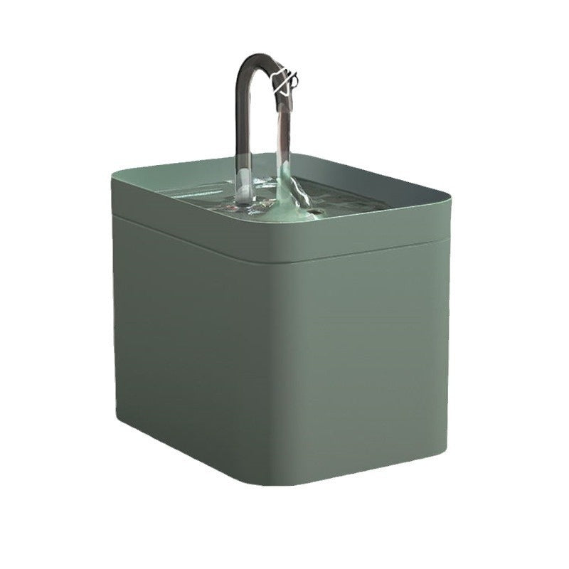 Cat Water Fountain with Quiet Circulating Flow, for cats.