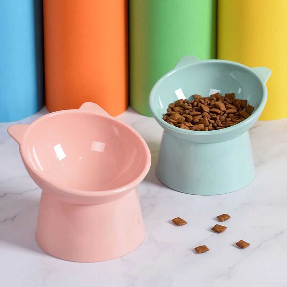 Raised Non-Slip Cat Feeding Bowl for Easier Meals, for cats.