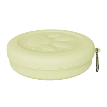 Portable Pet Food & Water Bowl – Outdoor Travel Snack Box – pet wearing