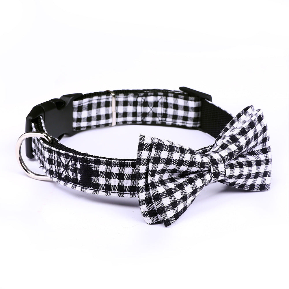 Plaid Bow Tie Collar, for dogs and cats.