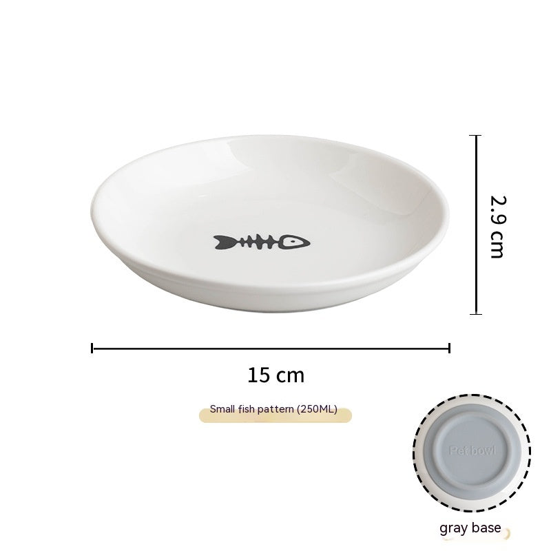 Ceramic Cat Feeding Plate with Non-Slip Silicone Base, for cats.