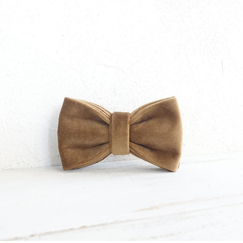 Adjustable Polyester Bow Collar, for dogs.