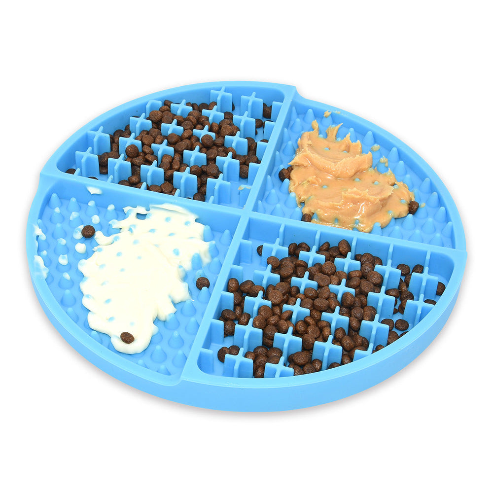 Silicone Slow Feeder Mat with Suction Cup Base, for cats.