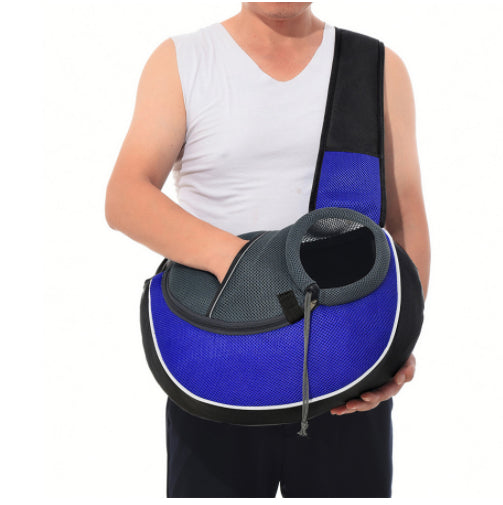 Breathable Crossbody Carrier Bag for Dogs and Cats