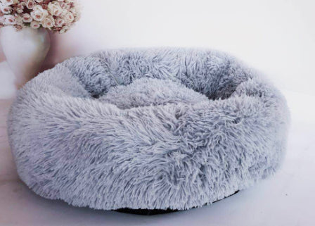 Round Plush Donut Bed, for dogs and cats.
