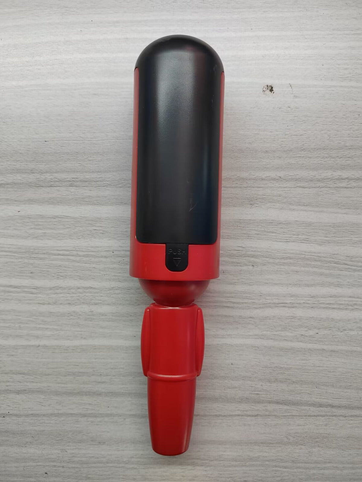 Lint and Pet Hair Remover with Built-In Light, for dogs and cats.