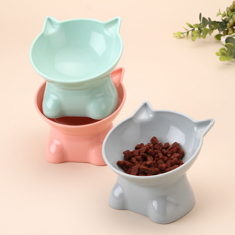 Raised Tilted Feeding Bowl, for cats.
