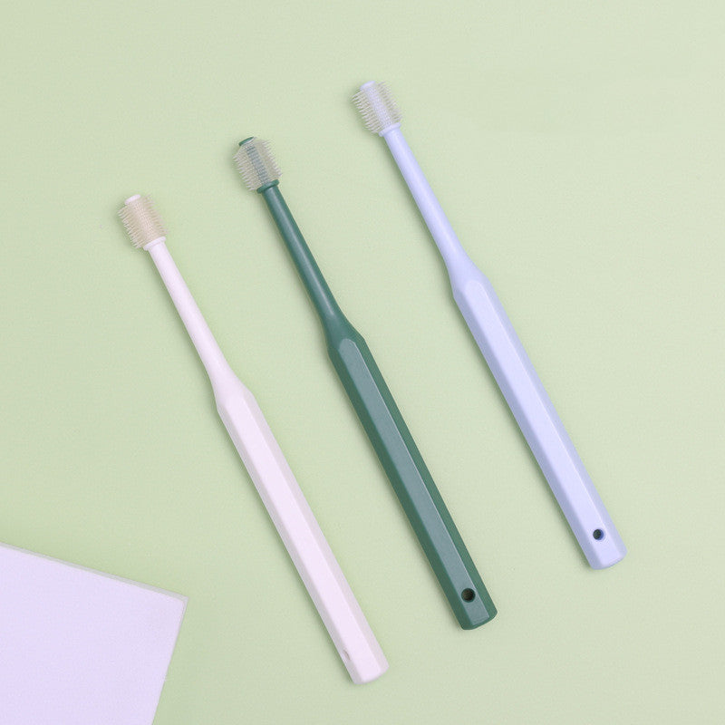 360-Degree Oral Cleaning Toothbrush, for dogs and cats.