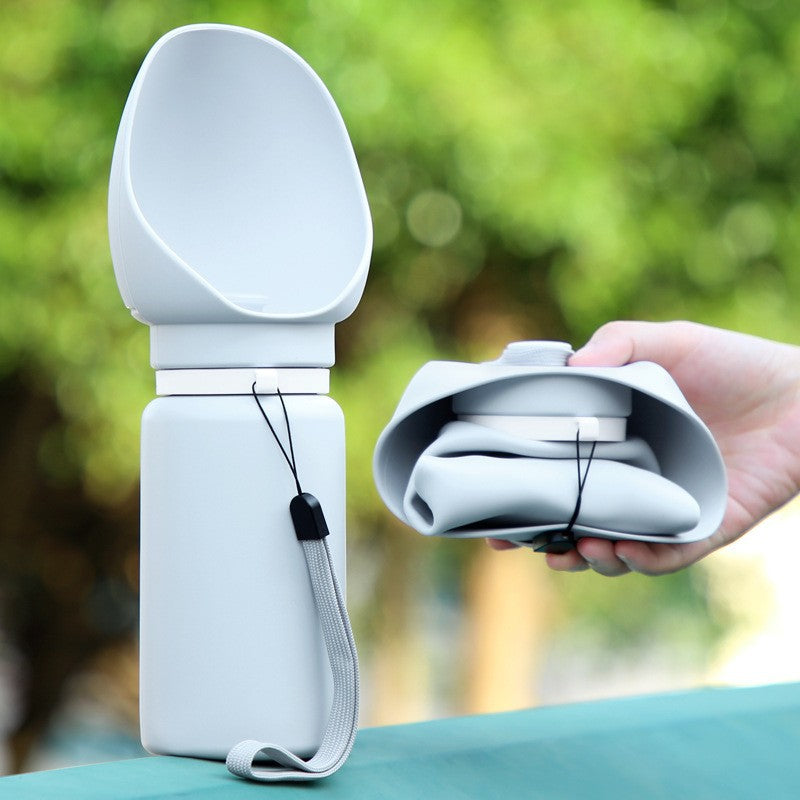Foldable Silicone Water Bottle, for dogs and cats.