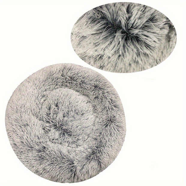 Machine-Washable Plush Round Dog Bed – Orthopedic Comfort – pet wearing