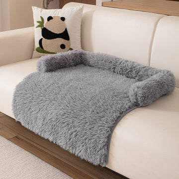 Plush Dog Sofa Bed – Warm Winter Pet Mat – close-up