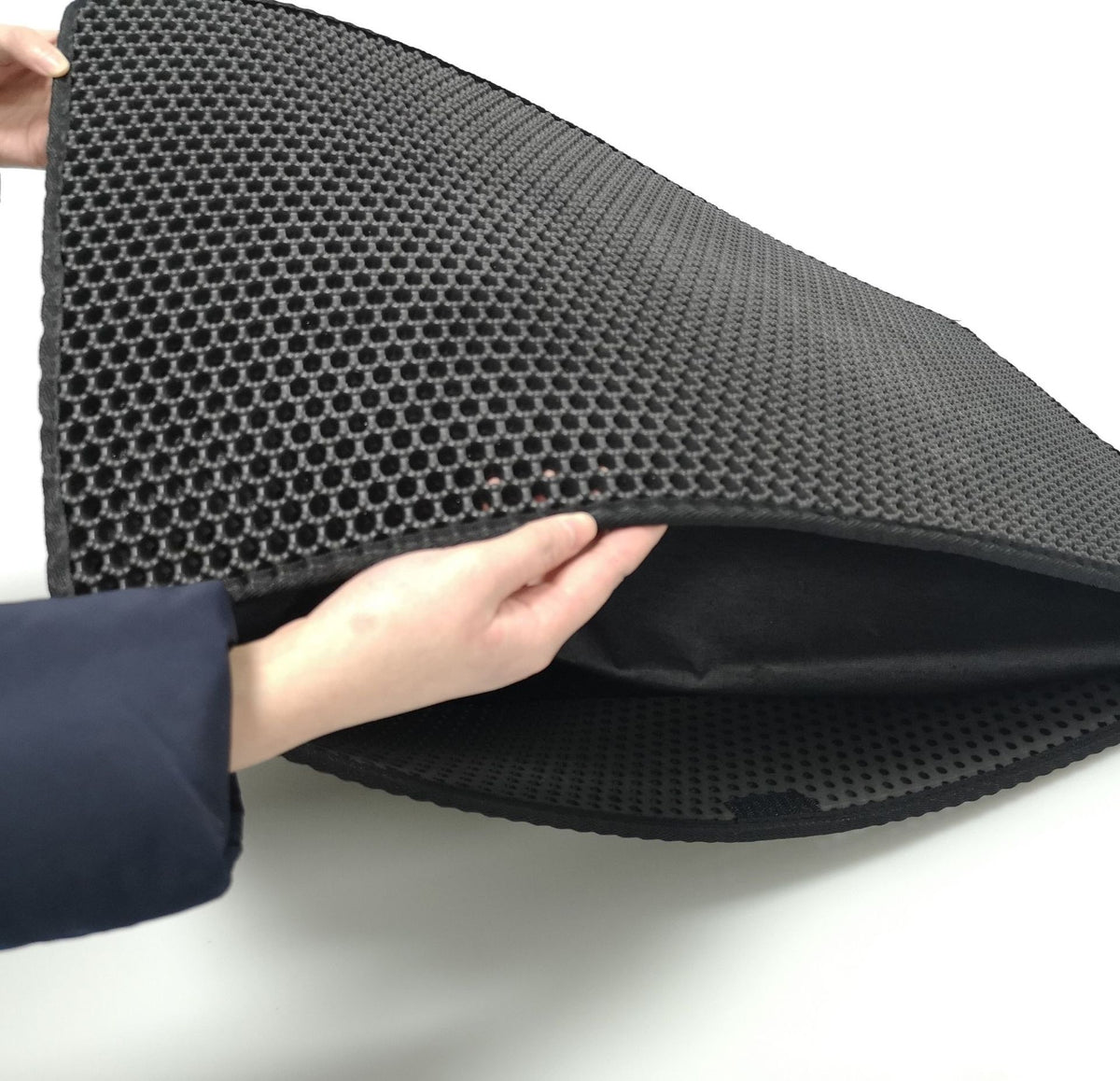 Double-Layer EVA Litter Trapping Mat, Washable, for dogs and cats.