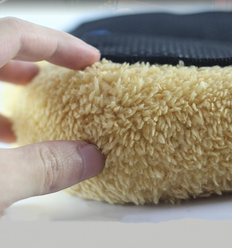 Plush Dog House Bed, Small Size, for dogs and cats.