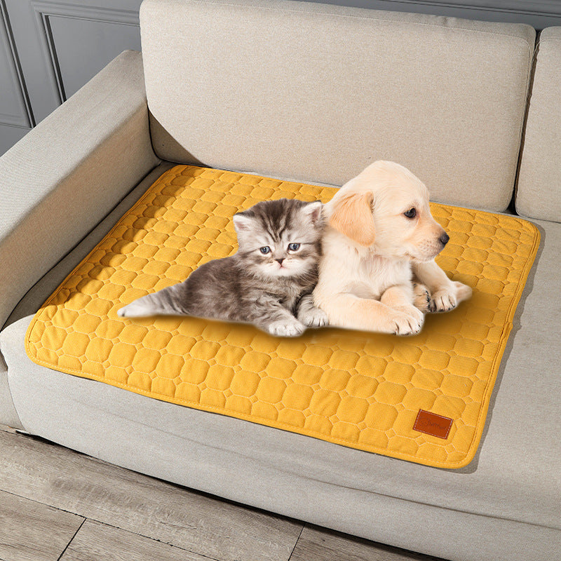 Thick Waffle-Textured Pet Mat for Dogs and Cats