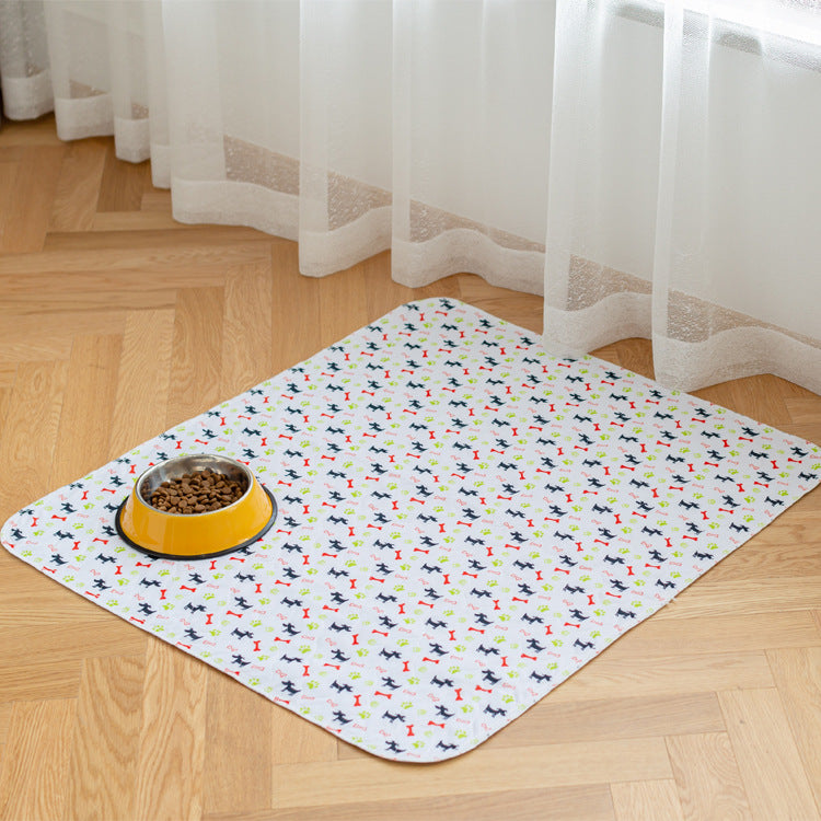 Reusable Washable Absorbent Pad Overlay, for dogs and cats.