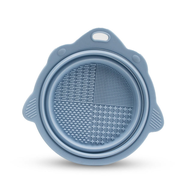 Collapsible Silicone Pet Bowl – Portable for Dogs & Cats – in use