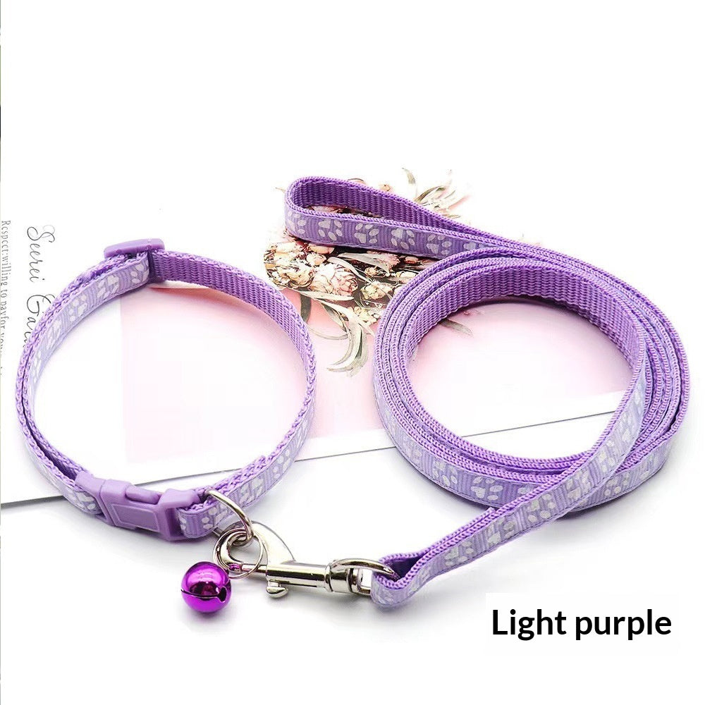 Lightweight Nylon Leash, for dogs and cats.