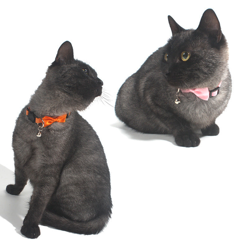 Adjustable Nylon Bow Collar with Bell, for cats.