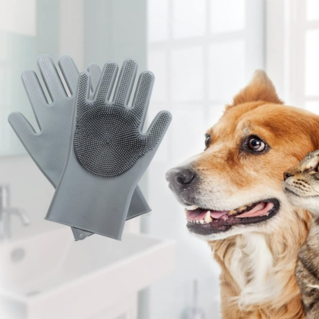 Silicone Grooming Massage Glove, for dogs and cats.