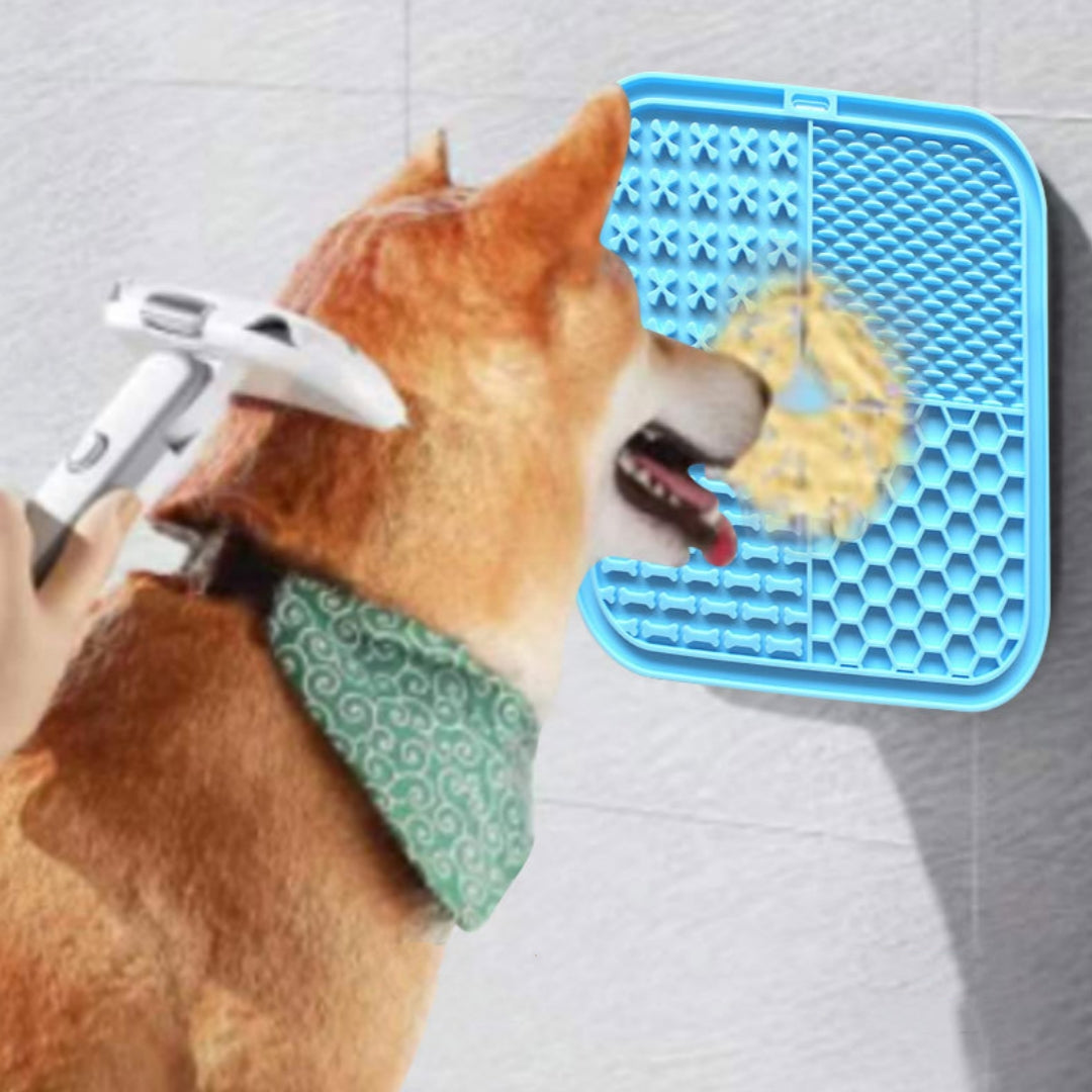 Octagonal Silicone Licking Pad for Slow Feeding, for dogs and cats.