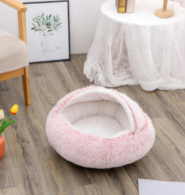 Round Winter Pet Bed – Plush Warm House for Dogs & Cats – close-up