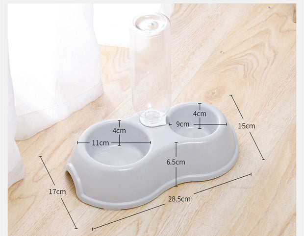 Macaron Pet Double Bowl with Drinking Bottle – Round Plastic Feeder – lifestyle photo